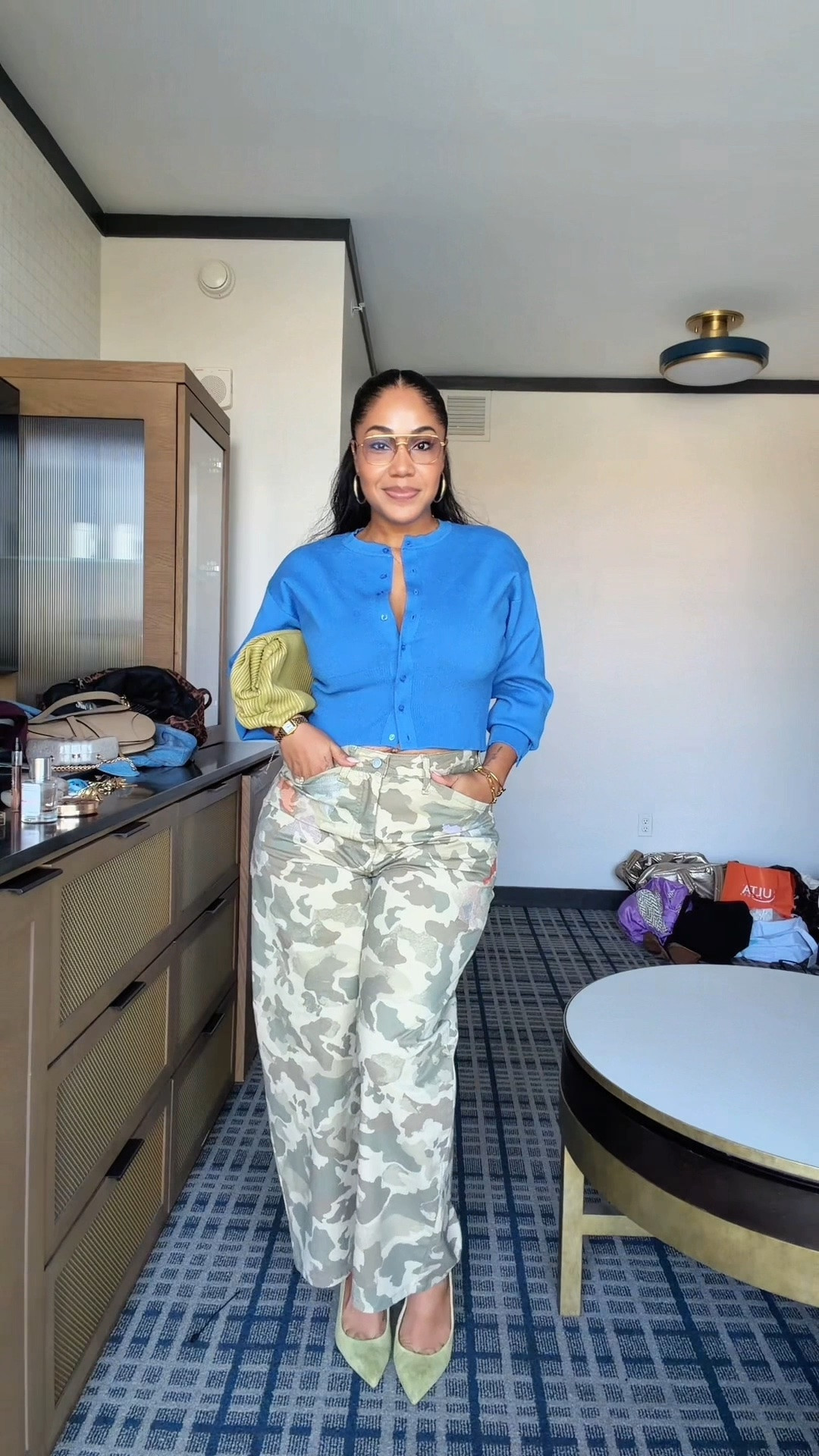 Don’t mind the background, just focus on the outfit 😂😆

This cardigan is SO cute, and I love how that pop of color stands out against the camo! To coordinate without doing too much, I paired it with these Guess green heels and a matching clutch. What do we think?💙💚

#ChicOutfit #CamoOutfit #OOTD #OOTDStyle #OutfitIdeas #StyleInspo

#LTKCon #LTKootd #LTKgrwm