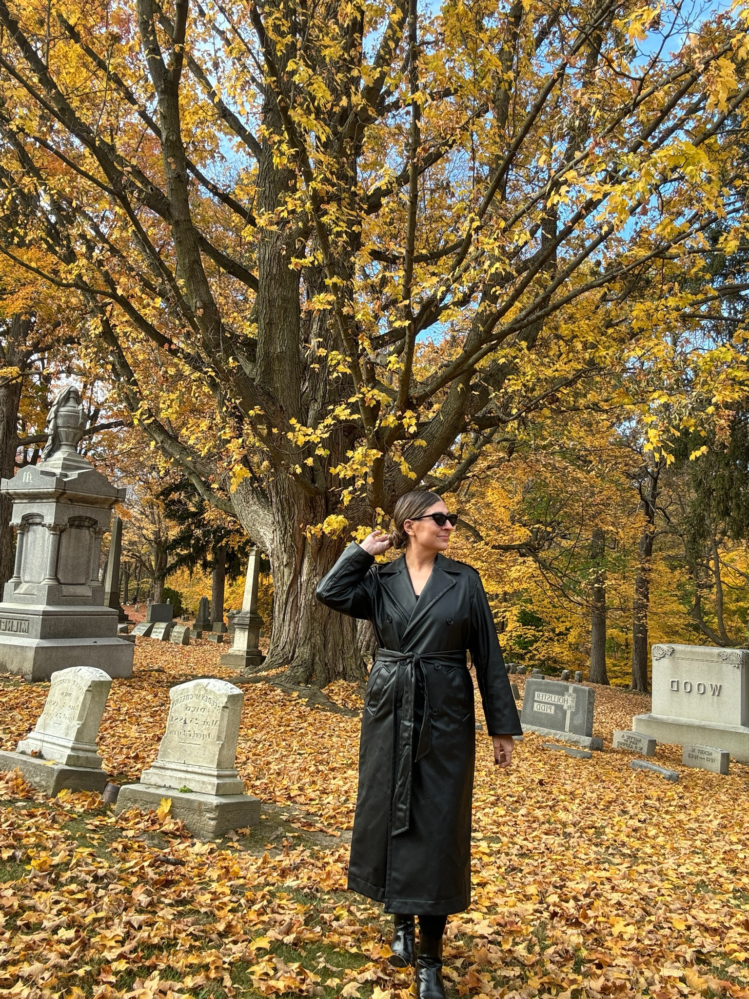 The perfect day for a cemetery stroll 🍂



#LTKSeasonal #LTKmidsize #LTKfindsunder50