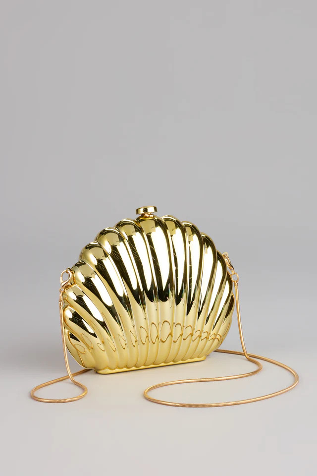 Shoreline Shine Metal Shell Clutch | Windsor Stores