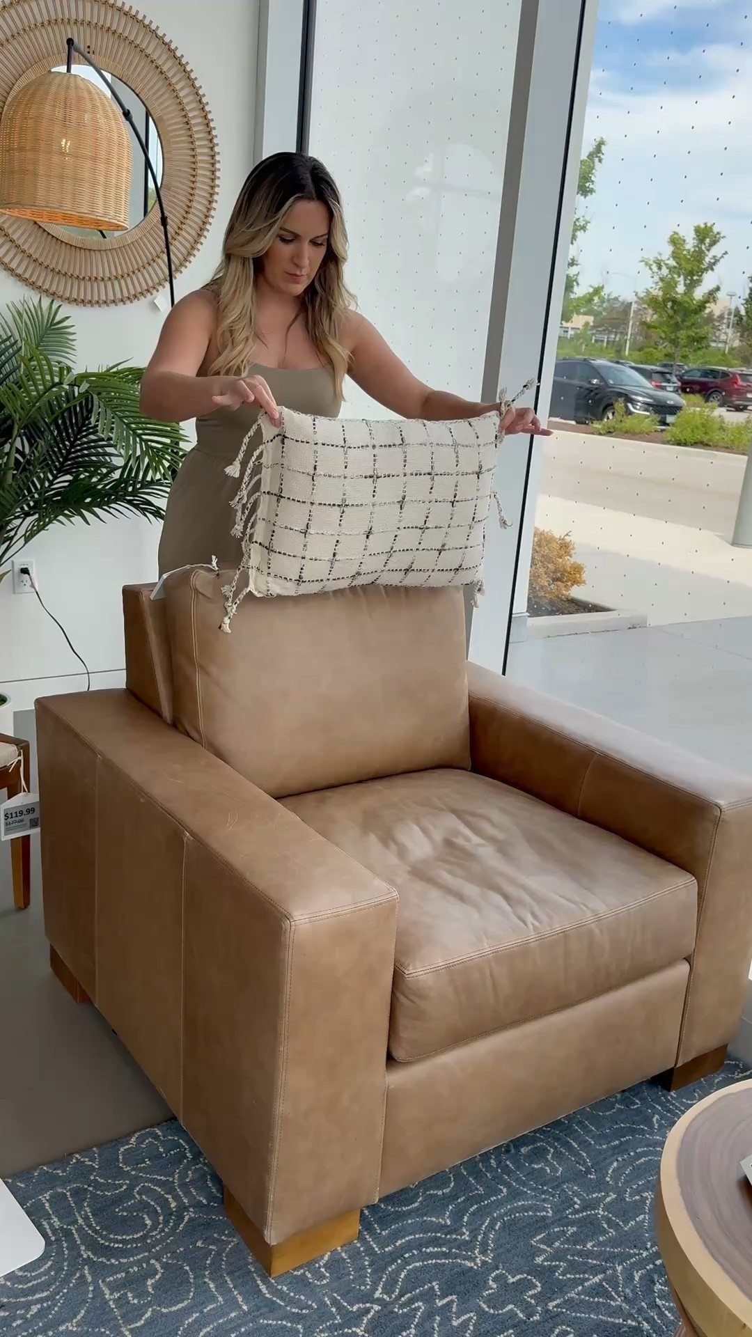 #ad @Wayfair Loving the neutral furniture I found at #Wayfair . I was so impressed with this large leather accent chair and soft chenille ottomans. #WayfairPartner

#LTKHome #LTKSaleAlert