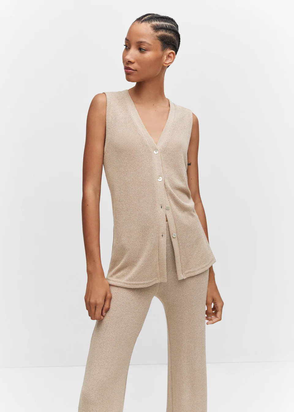 Buttoned knit top | MANGO (UK)