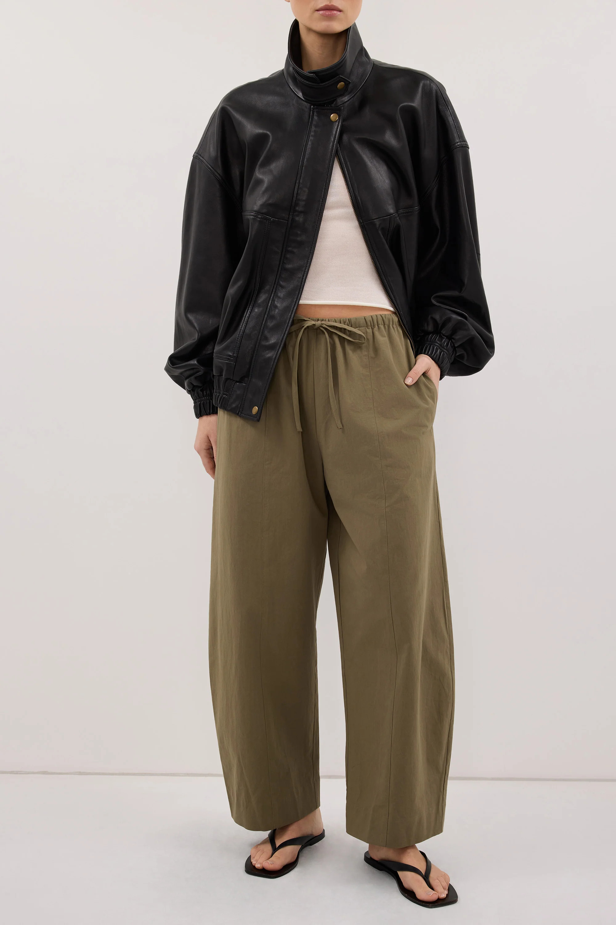 SCOUT KHAKI POPLIN BARREL PANT | DISSH