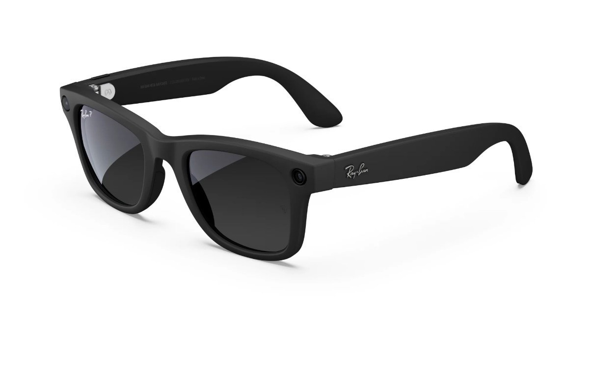 These aren’t just sunglasses—they’re my new favorite everyday tech accessory. 😎🖤 From hands-free photos and videos to listening to music on the go, the Meta glasses make life so much easier. Linked in my LTK! ✨

#LTK #LTKFinds #MetaGlasses #RayBanMeta #WearableTech #TechStyle #EverydayEssentials #AmazonFinds #CreatorFavorites #ContentCreator #SummerStyle #MomLife #LifestyleCreator #FashionMeetsTech #MustHaveGadgets #OOTD #TrendingNow #ShopMyLTK #AffiliateFinds #DailyFavorites

#LTKdayinmylife #LTKmomlife #LTKvlog