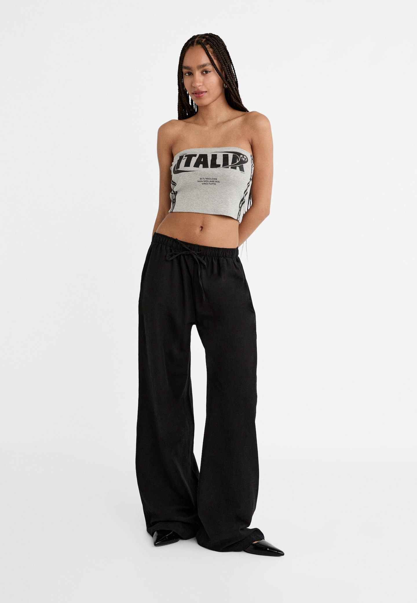 Loose-fitting linen blend trousers | Stradivarius (UK)