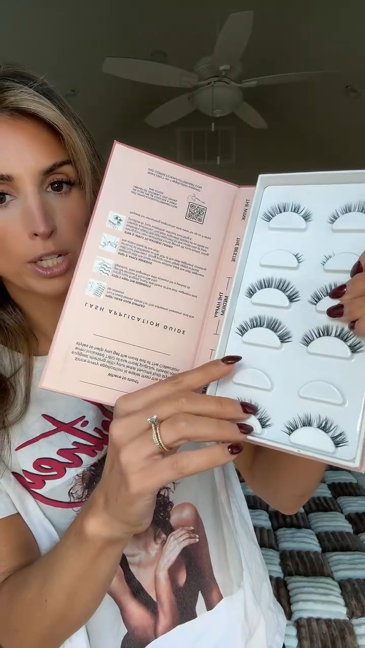 Love these lashes from Flutter Habit!! Wearing style: Sweet Heart! 💕 

eyelashes, at home eyelash extensions, beauty product, false eyelashes, eyelash extensions 

#LTKBeauty