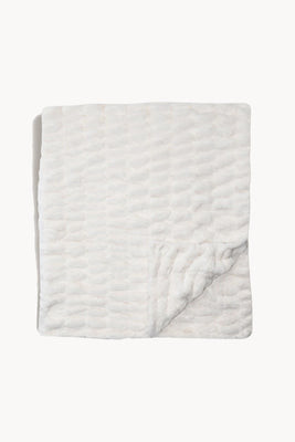 Creamy Cloud | Lola Blankets