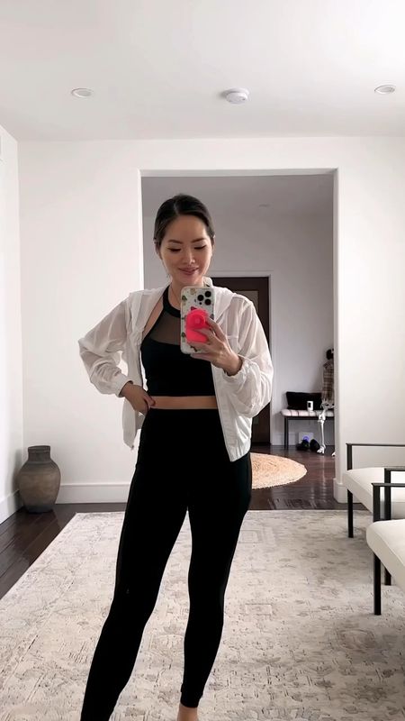 Amazon workout & gym outfit idea OOTD

Amazon fashion, Amazon finds, Amazon fashion finds, Amazon try on haul, affordable fashion, mesh, workout clothes, athleisure, sporty, casual look

#LTKunder50 #LTKstyletip #LTKfit