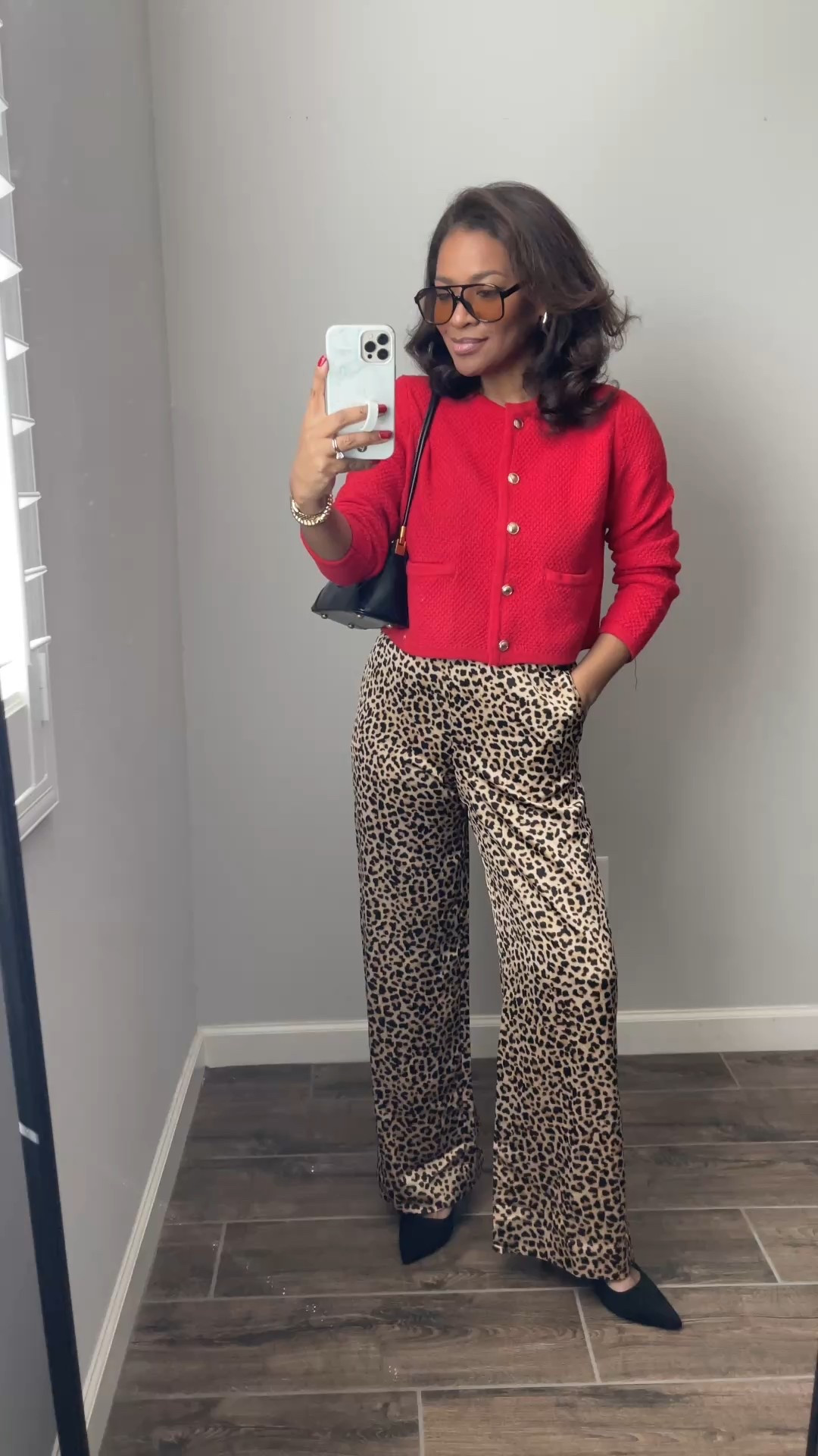 Today’s OOTD! Small in tops. Medium typically in sweaters. Pants are size small or 4, jeans are a size 27 regular 
Outfit of the day, OOTD, outfit details 

X #ltkwatchnow #ltkfindsunder100 #ltkfindsunder50