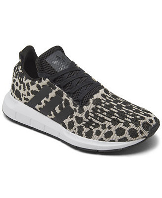 adidas Women's Originals Swift Run Casual Sneakers from Finish Line & Reviews - Finish Line Women... | Macys (US)