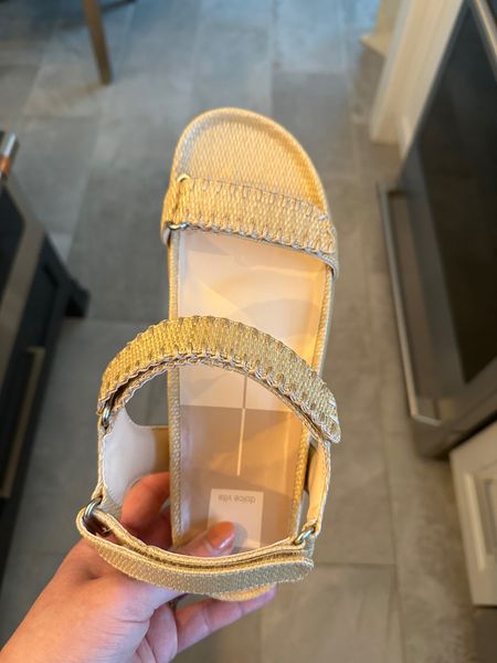 New fave sandal 

#LTKSpringSale #LTKfindsunder100 #LTKshoecrush