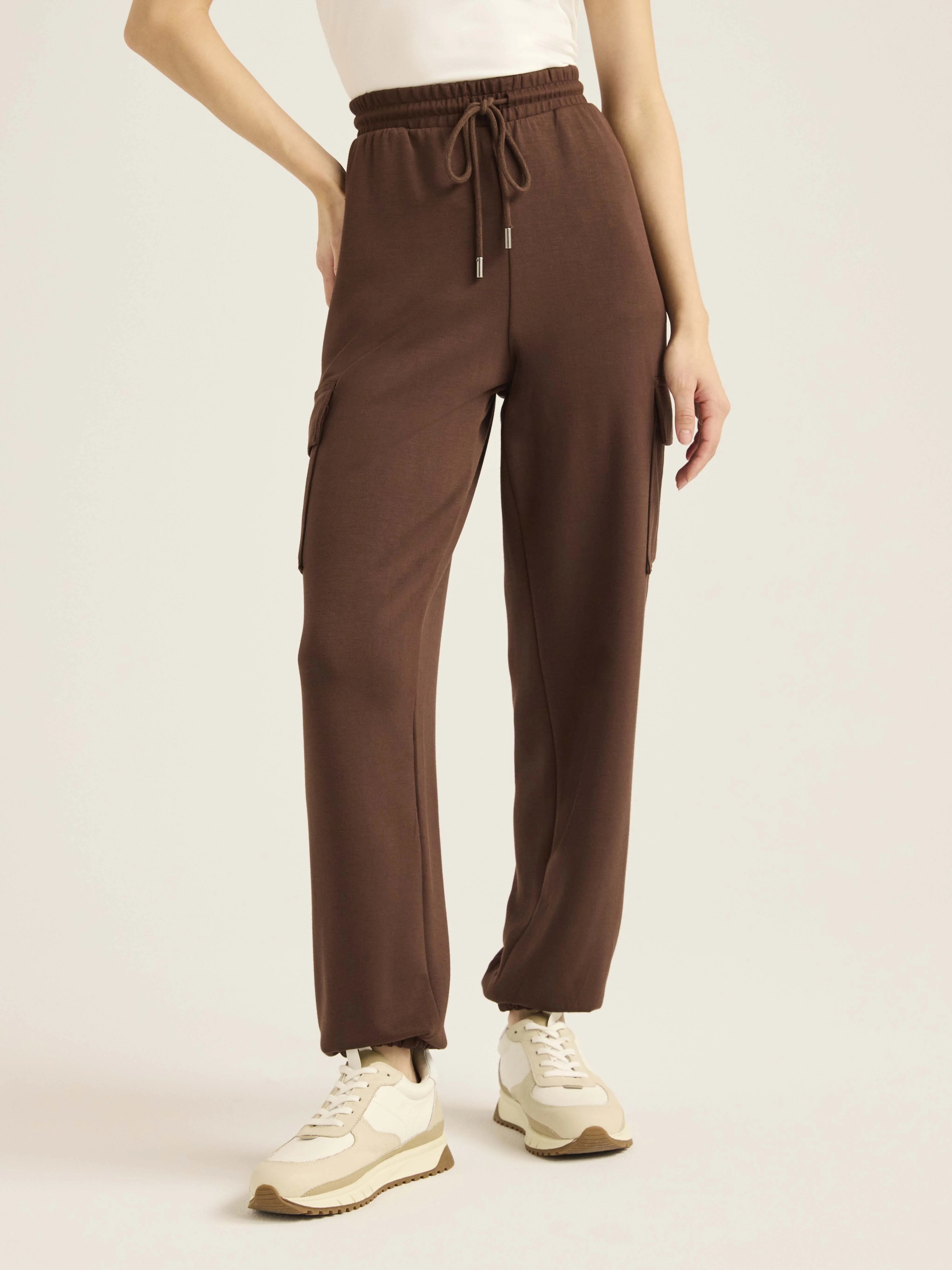 Scoop Women’s and Women's Plus Ultimate ScubaKnit Cargo Joggers, Sizes XS-4X - Walmart.com | Walmart (US)