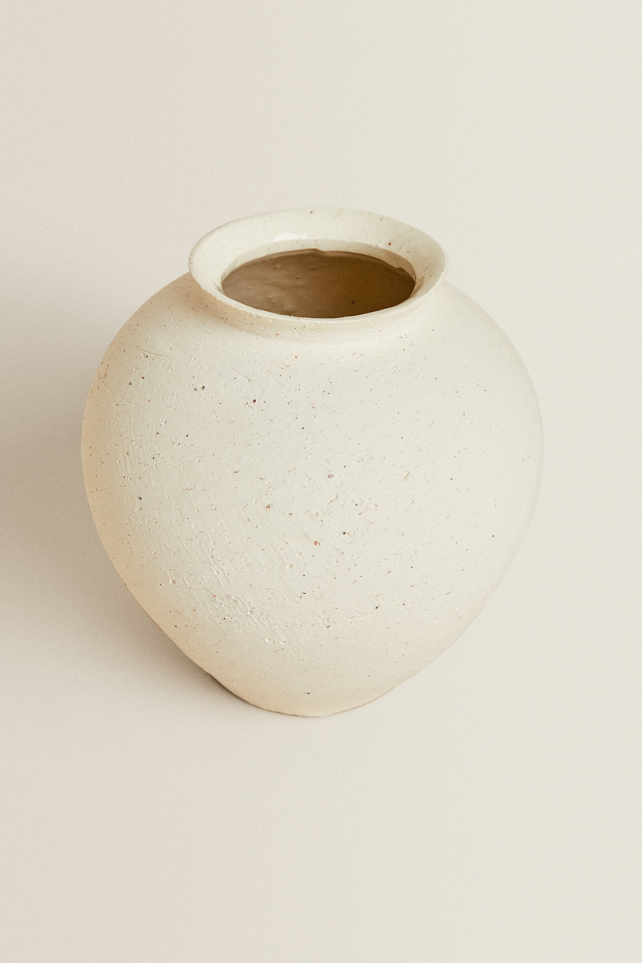 TEXTURED CERAMIC VASE | Zara US