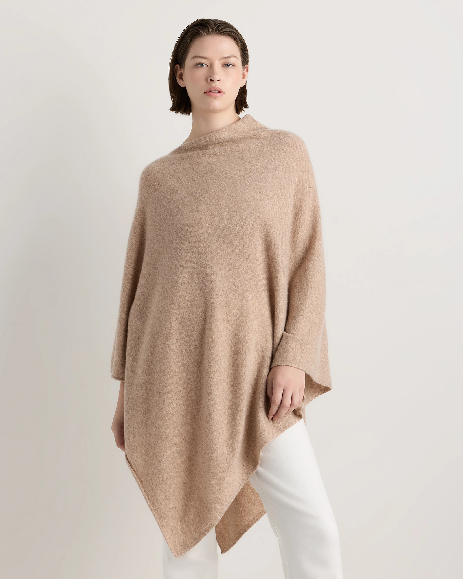 Quince | Women's Mongolian Cashmere Poncho in Mink | Quince