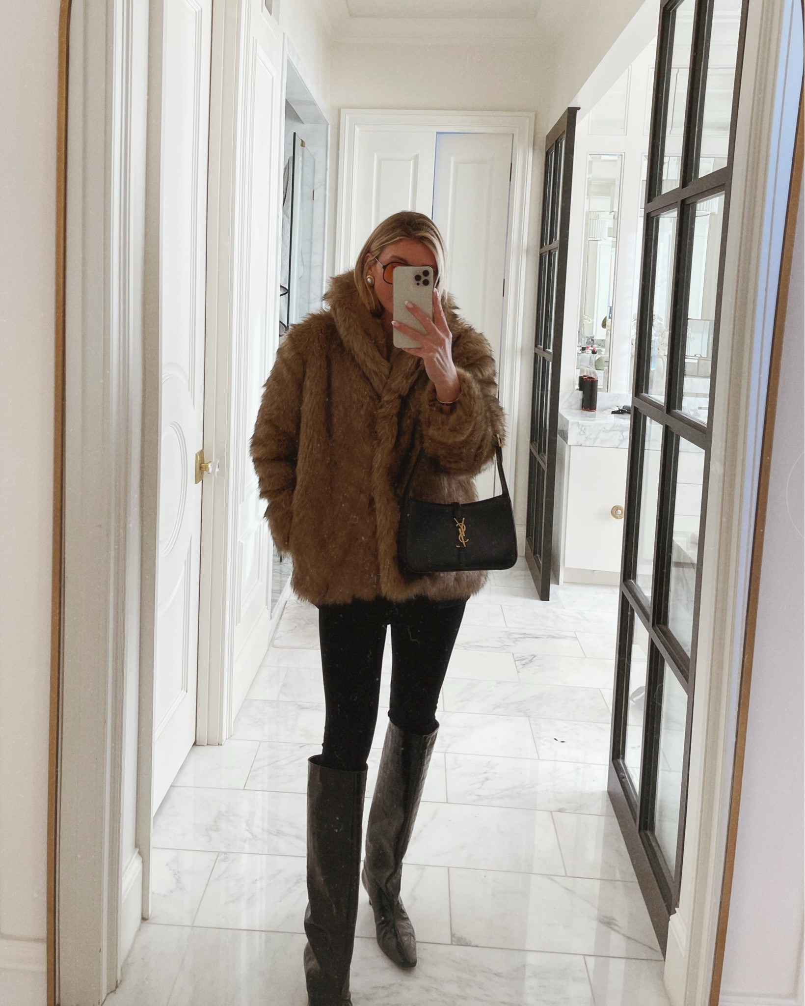 Winter date night outfit idea 