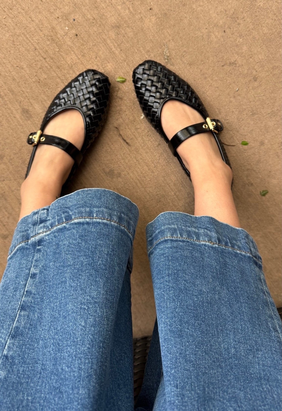Nordstrom rack has some of theeee cutest ballets flats… go check em out also linking a few of my favs 👌🏽 
Perfect shoes  for Spring 

#LTKU #LTKootd