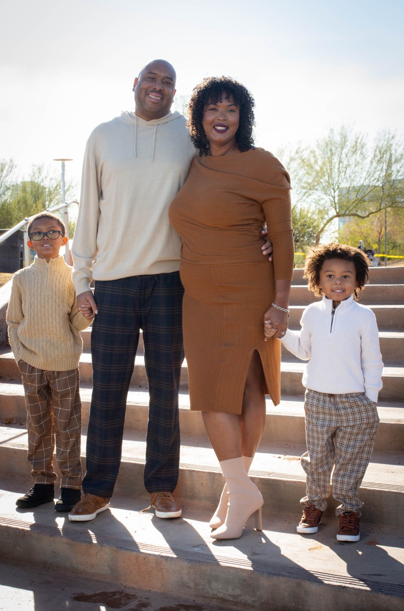 Fall Family Photos | Neutral family photos 

#LTKKids #LTKFamily #LTKMens