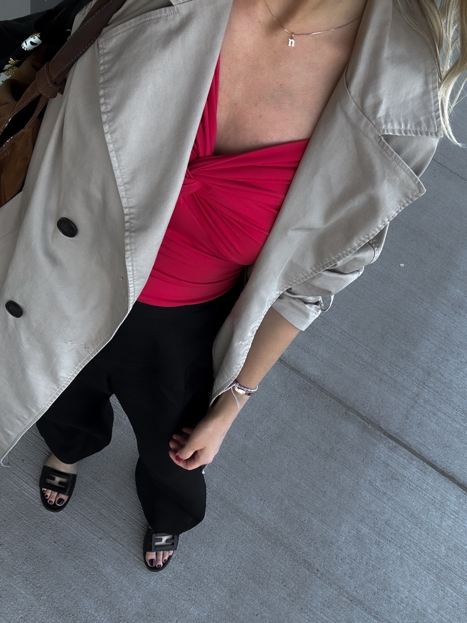 Work wear out
Office outfit inspo 
What to wear to work
Trench coat and wide leg pants

Top is medium
Pants are 4 (run large, size down, I’m usually a 6)


#LTKFindsUnder100 #LTKStyleTip #LTKTall