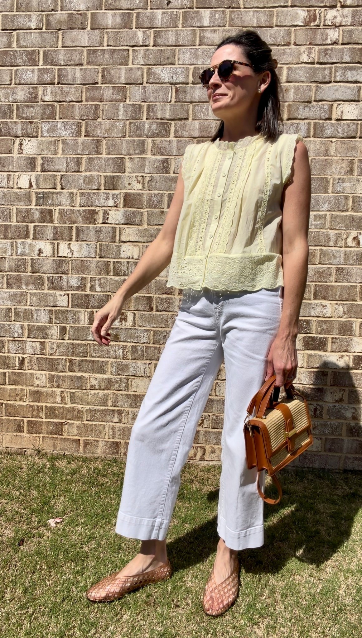 Such a precious top!
I’m in a small.


Spring outfits 2026

#LTKootd #LTKPetite