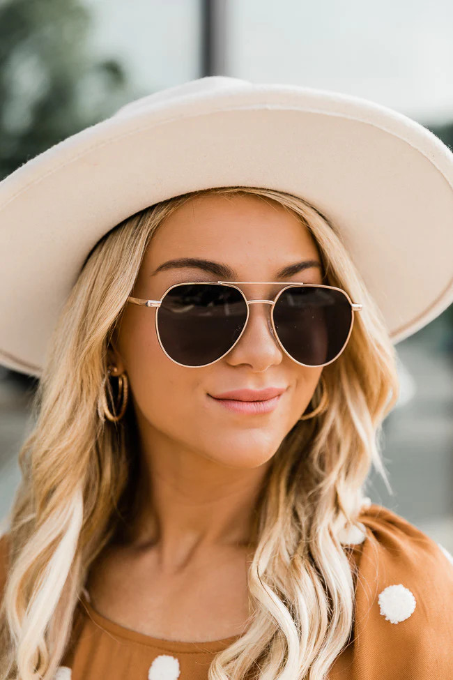 Having The Best Time Gold/Black Sunglasses | Pink Lily