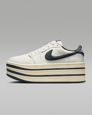 Air Jordan 1 Triple Stack Women's Shoes | Nike (US)