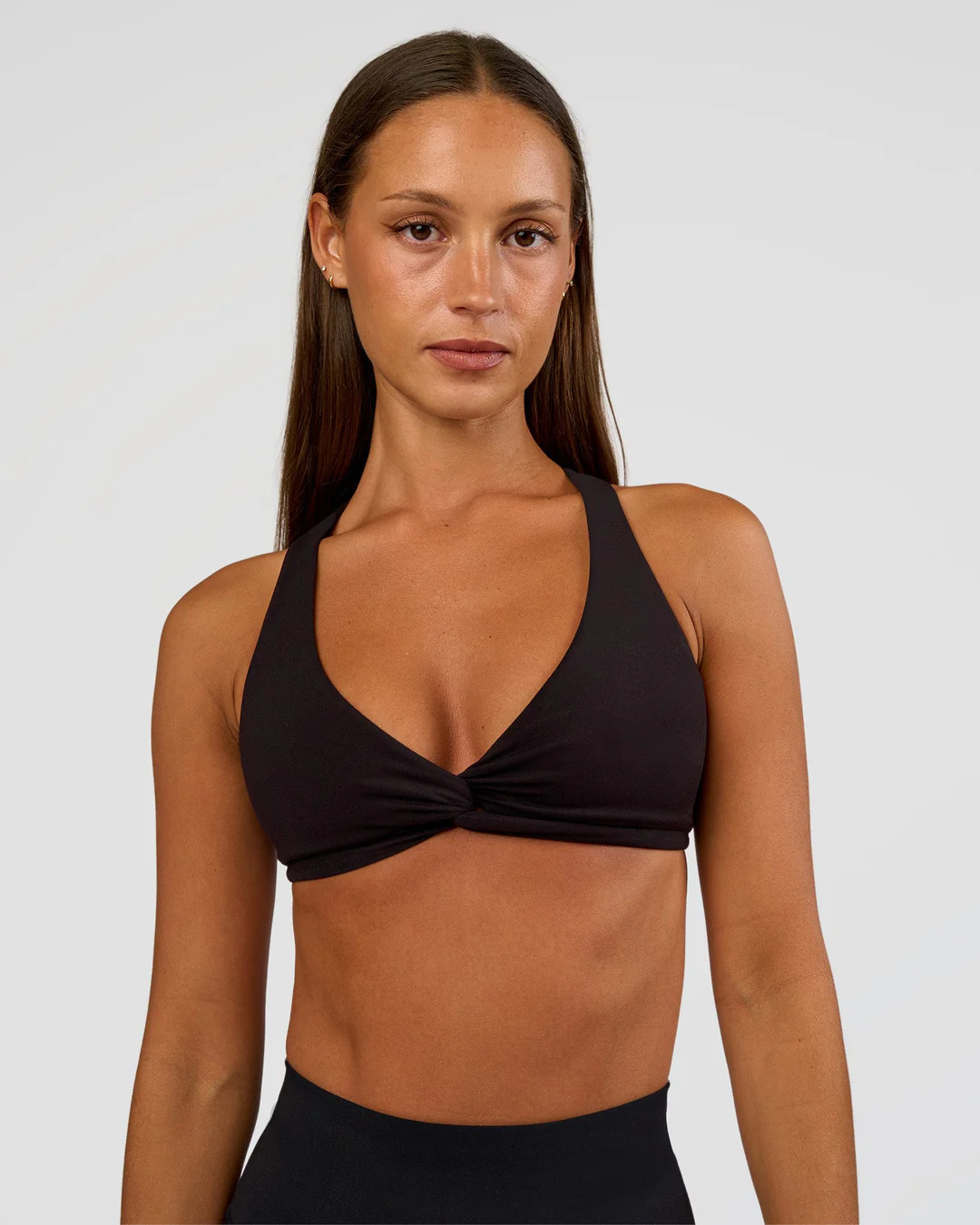 Aspire Twist Sports Bra - Black | LSKD | LSKD
