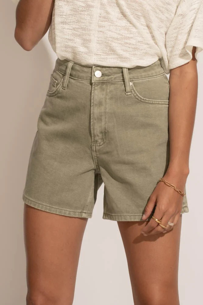 Bohme Dahlia Mom Shorts in Olive - böhme | Böhme US