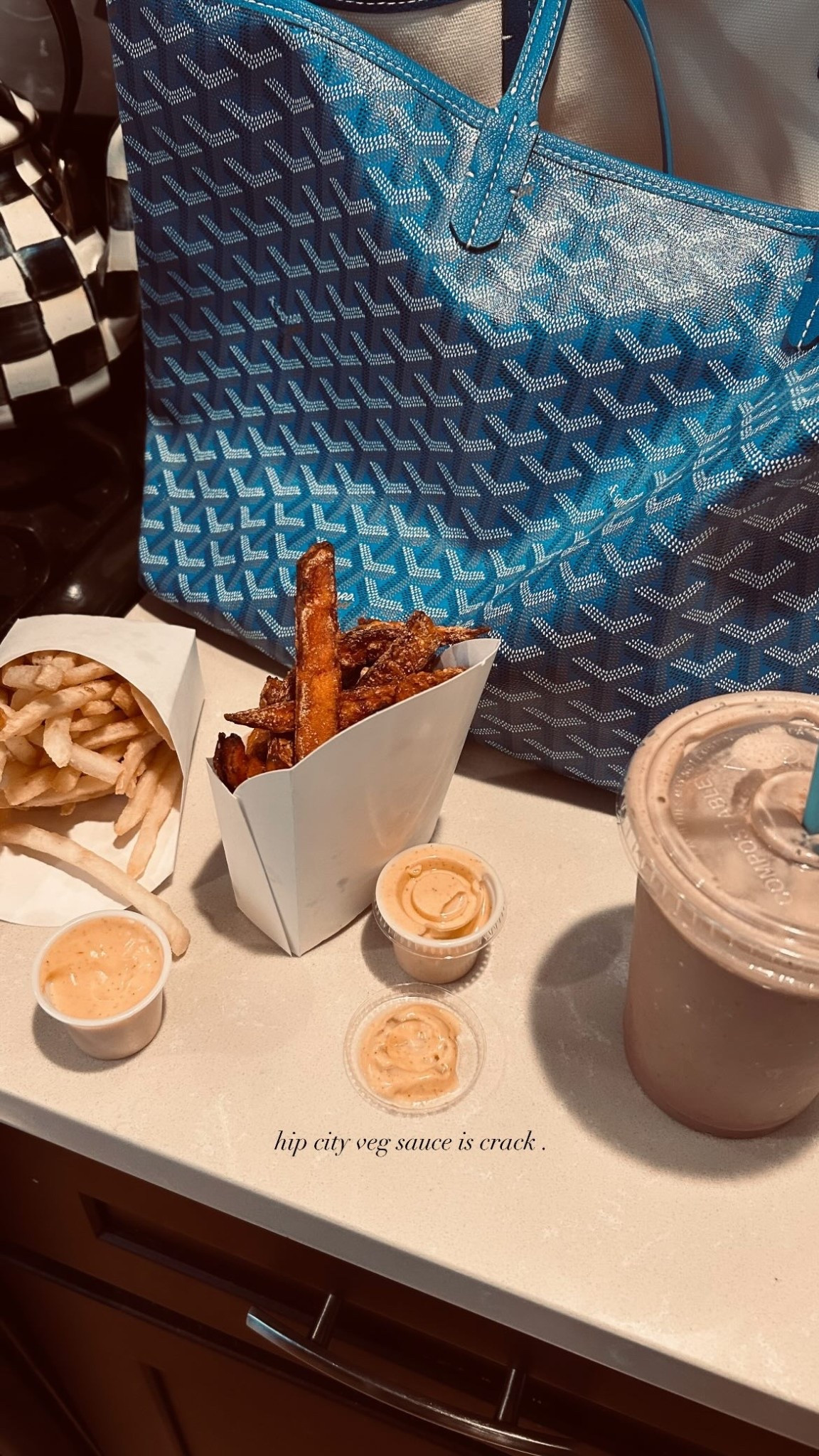 POV you can’t decide on sweet potato or regular fries so you order both and eat them all  

#LTKdayinmylife #LTKfitnessgoals #LTKselfcare