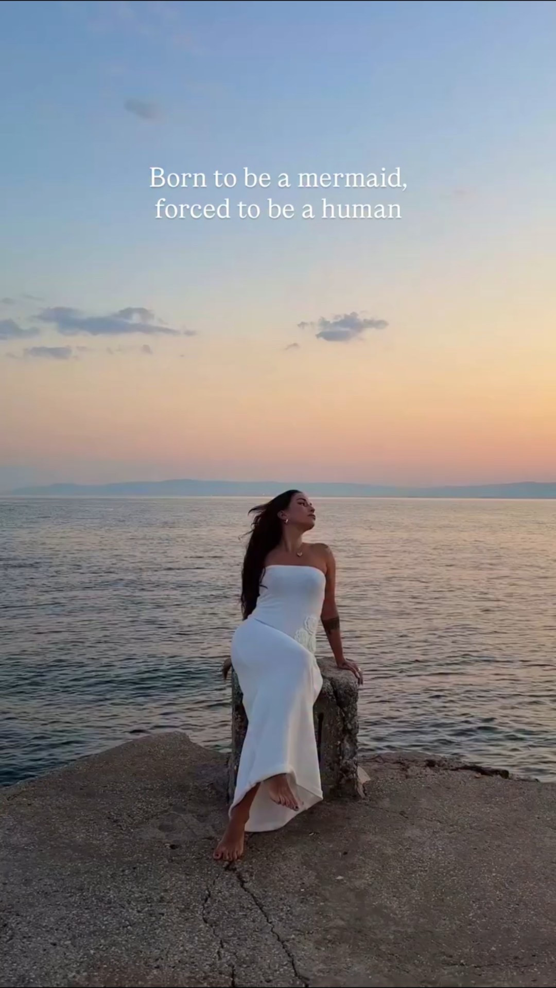 🧜‍♀️🧜‍♀️🧜‍♀️ 

@peppermayo 

#fashionreelstylereel #summervibes #whitesummerdress #beachdresses #summerootd #lookdujour #pinterestaesthetic #inspostyle #beachwear