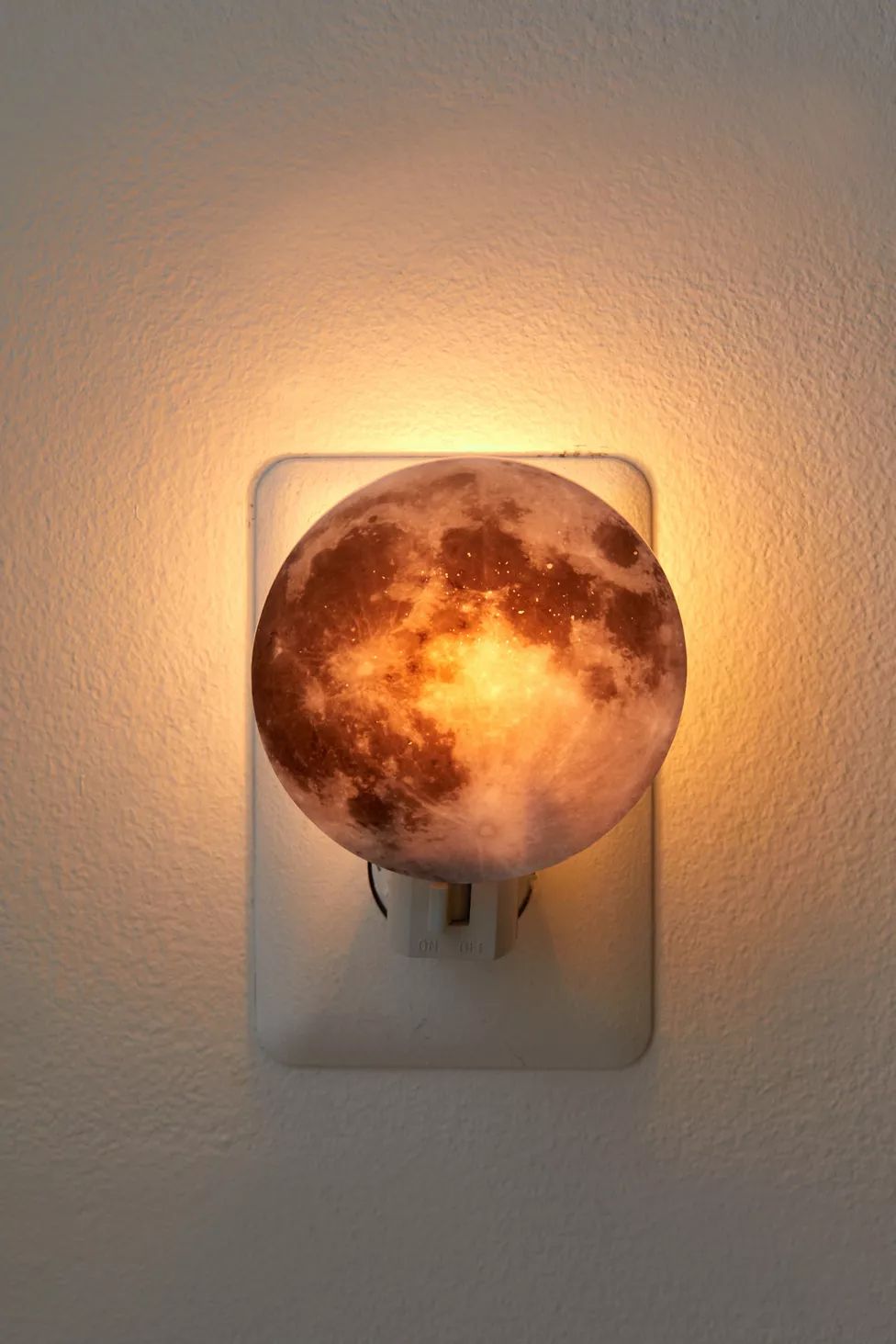 Moon Nightlight | Urban Outfitters (US and RoW)