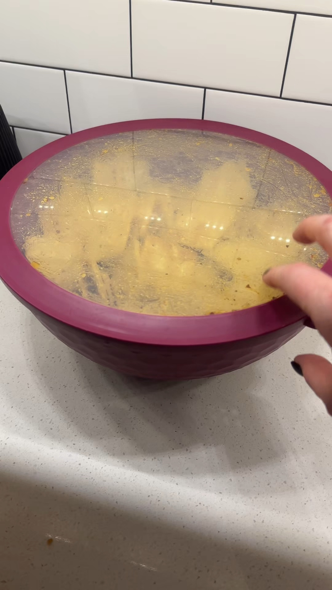 Love this set of 5 stackable storage bowls with lids! We use these all the time and love them. Also dishwasher safe

#LTKHome #LTKFindsUnder50