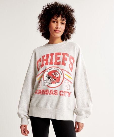New Abercrombie Sweatshirt- Kansas City Chiefs! These are going to go fast!! Still in stock for all the Taylor Swift girlies🫶🏼❤️

#LTKHoliday #LTKSeasonal #LTKGiftGuide