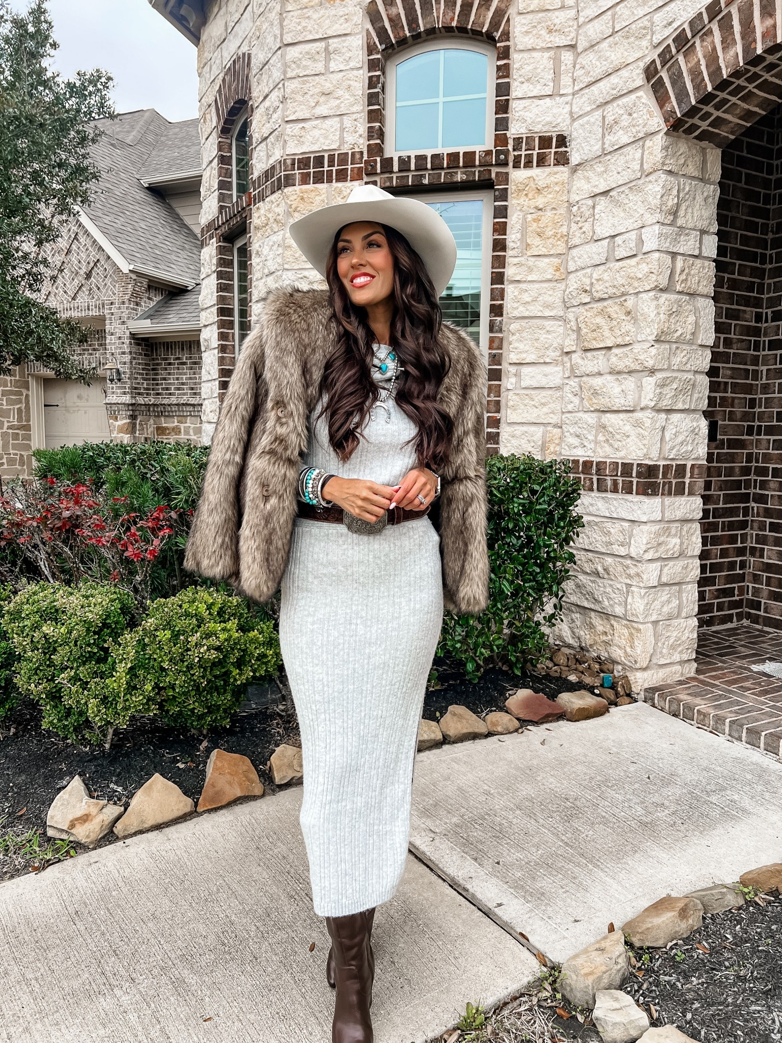 Small top 
Small jacket
XS skirt
Belt and accessories are boot barn
Hat is kemo sabe 