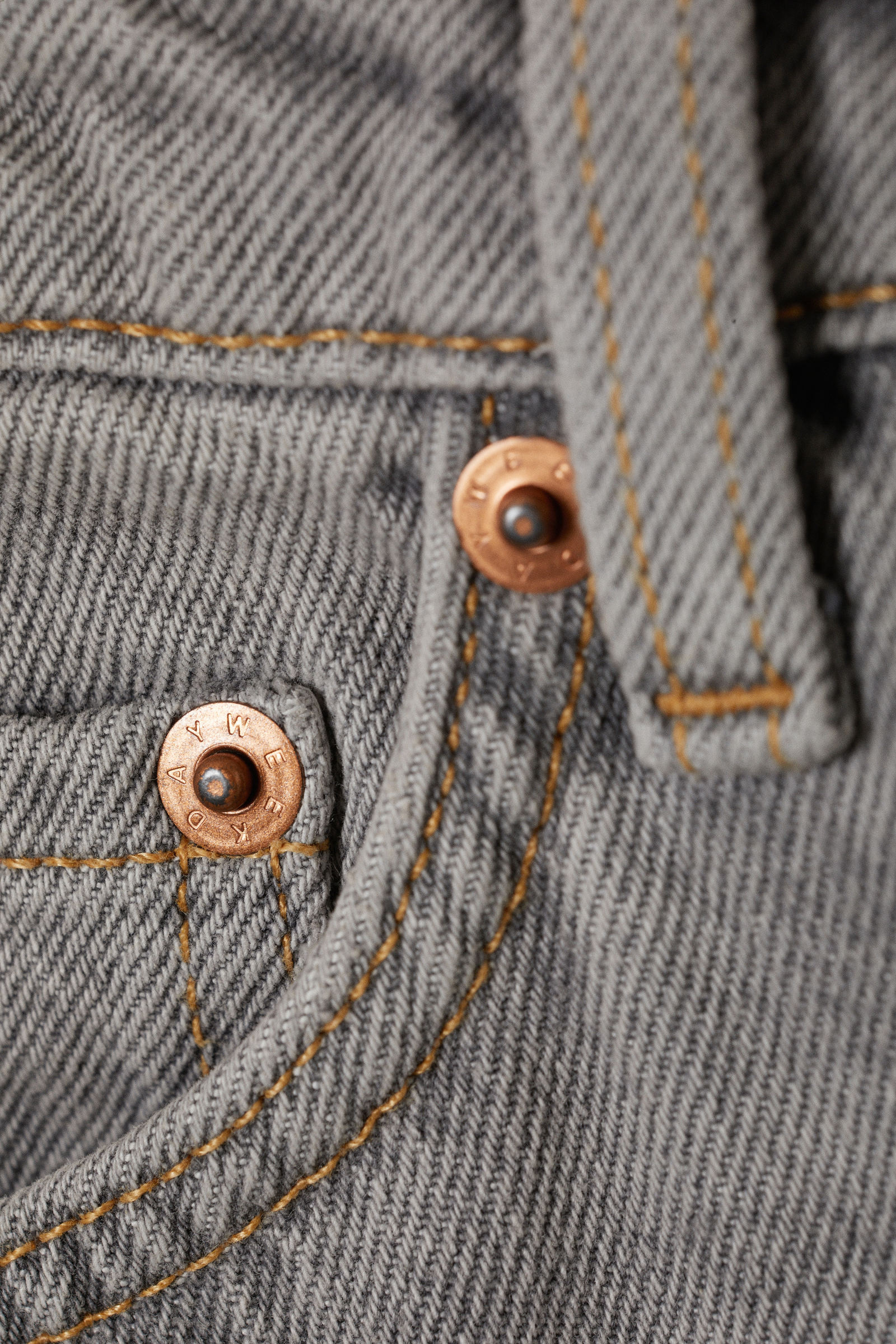 JEANS ARROW MIT GERADEM BEIN | Weekday