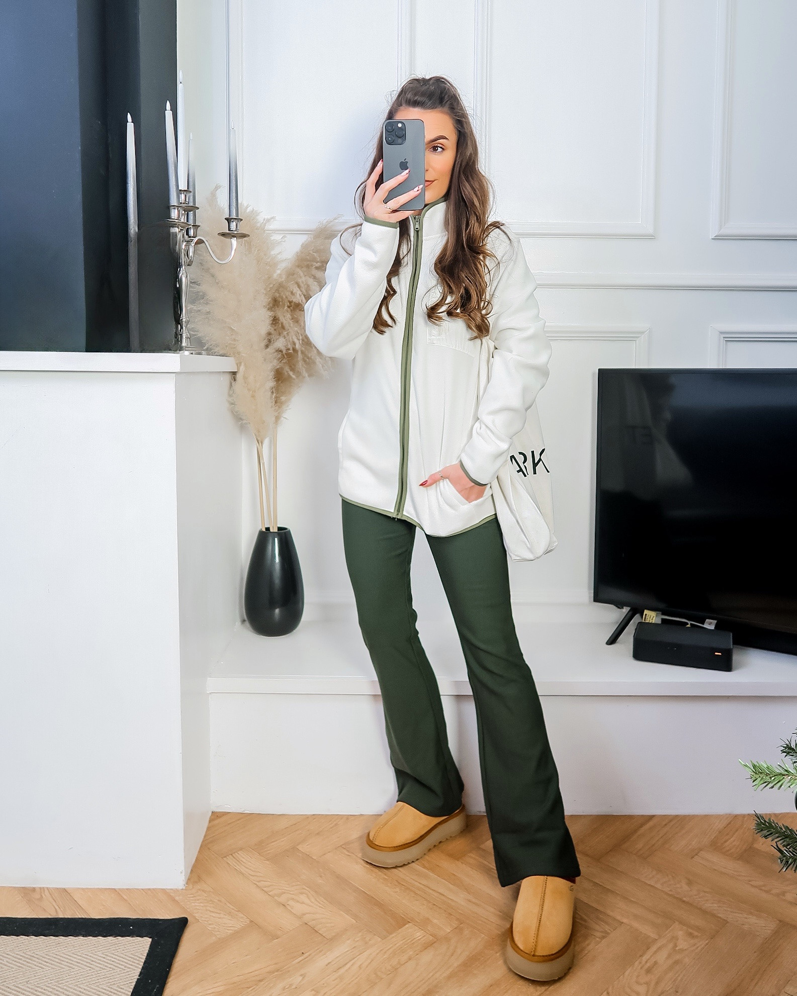 winter outfit ideas, chic winter style, cosy but stylish, cold weather fashion, January outfit inspo, everyday fashion, daily fashion posts, winter layering, winter wardrobe essentials, daily styling, olive leggings, olive flare leggings, fleece lined leggings, fleece leggings, winter leggings, khaki leggings, cream fleece, zip up fleece, white fleece, arket tote bag, Ugg tazz slippers, platform uggs 

#LTKwinter #LTKuk #LTKeurope