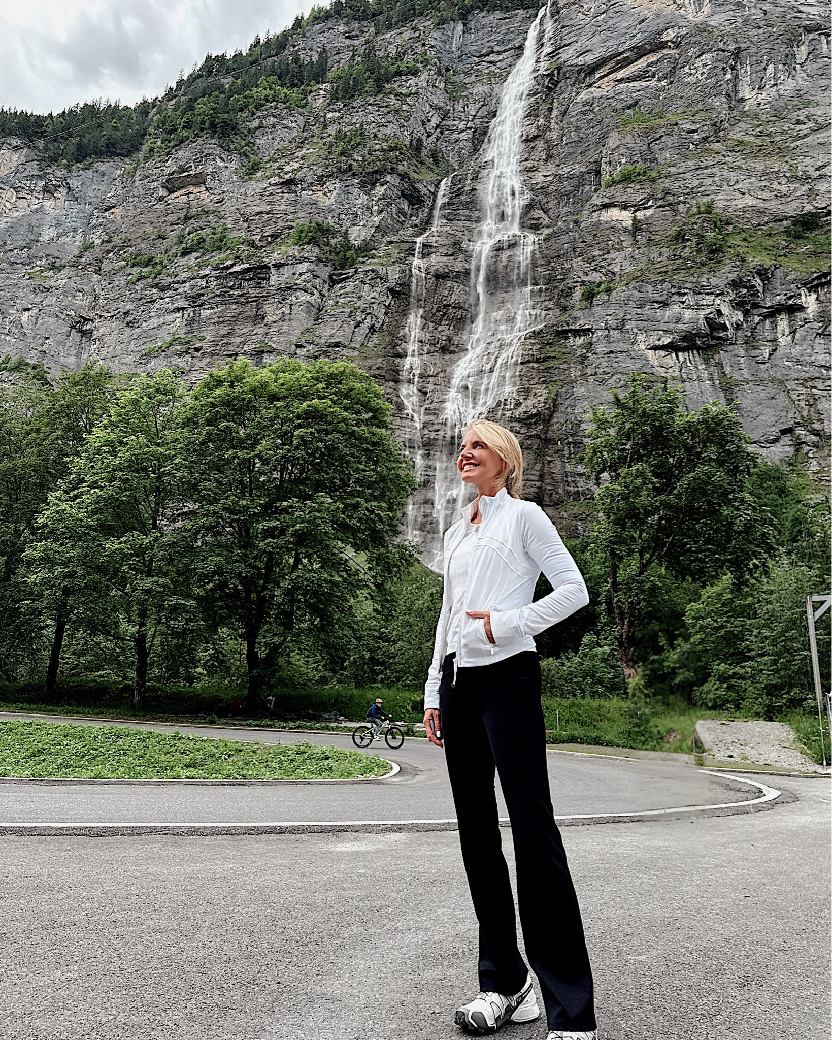 What I wore in Lauterbrunnen, Switzerland. Elizabeth and I went to see caves with waterfalls inside of them, hiked in Mürren, and visited the skyline revolving restaurant, Schilthorn, with 360-degree panoramic views of the Eiger, Mönch and Jungfrau peaks (along with 200 others)! 

Layers were the name of the game for this day. I started with a white tee and Spanx Booty Boost pants, then added a Lululemon jacket. For additional layers, I wore my Herno puffer and Northface raincoat as needed. 

#LTKTravel #LTKSeasonal