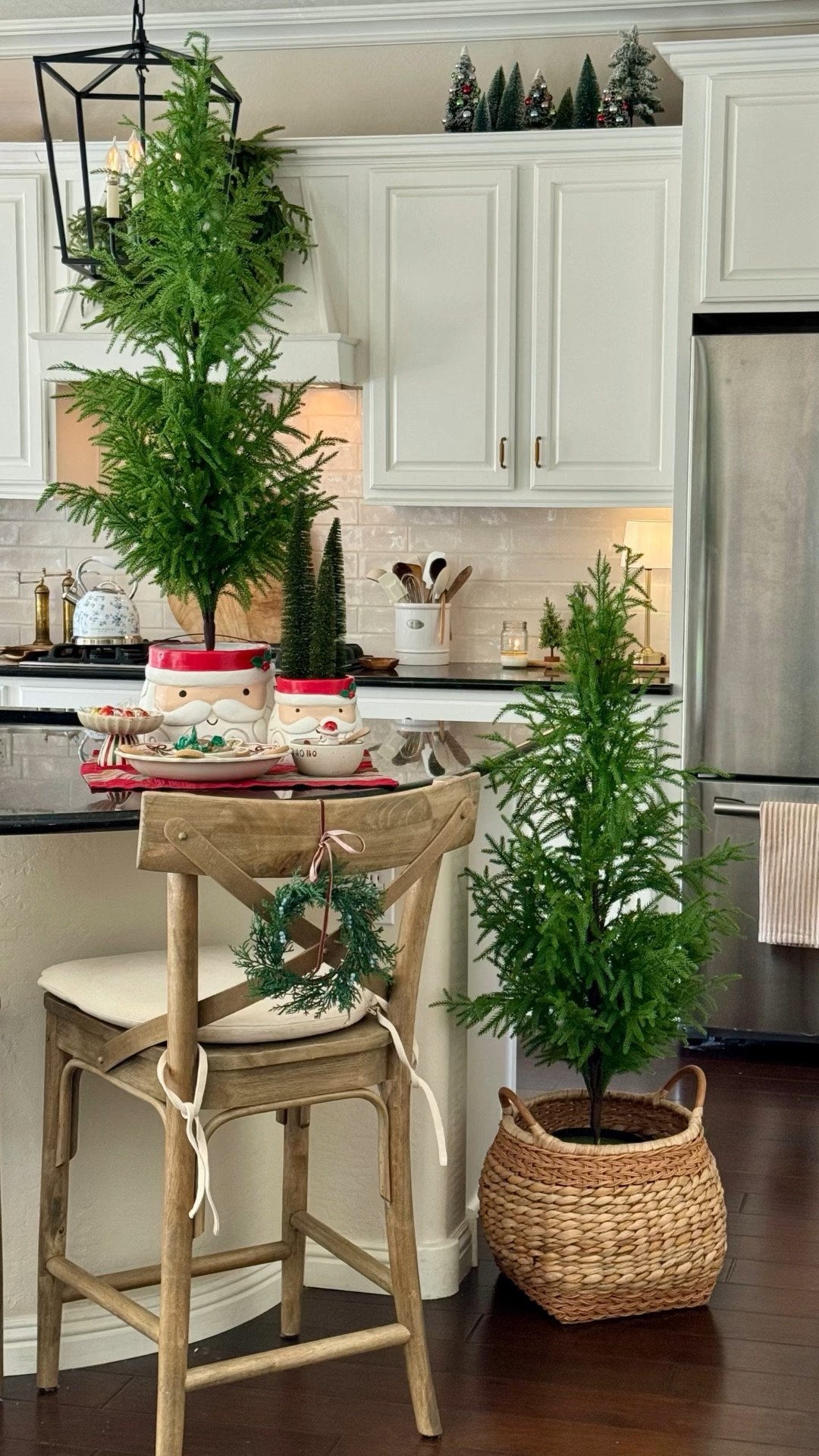 4FT Norfolk Pine Trees 🎄

Santa items are from Mud Pie. Use discount code JOY15 for 15% off all Mud Pie items until 12/15/25

Christmas trees, small Christmas tree, Norfolk pine trees

#LTKHome #LTKHoliday #LTKSeasonal