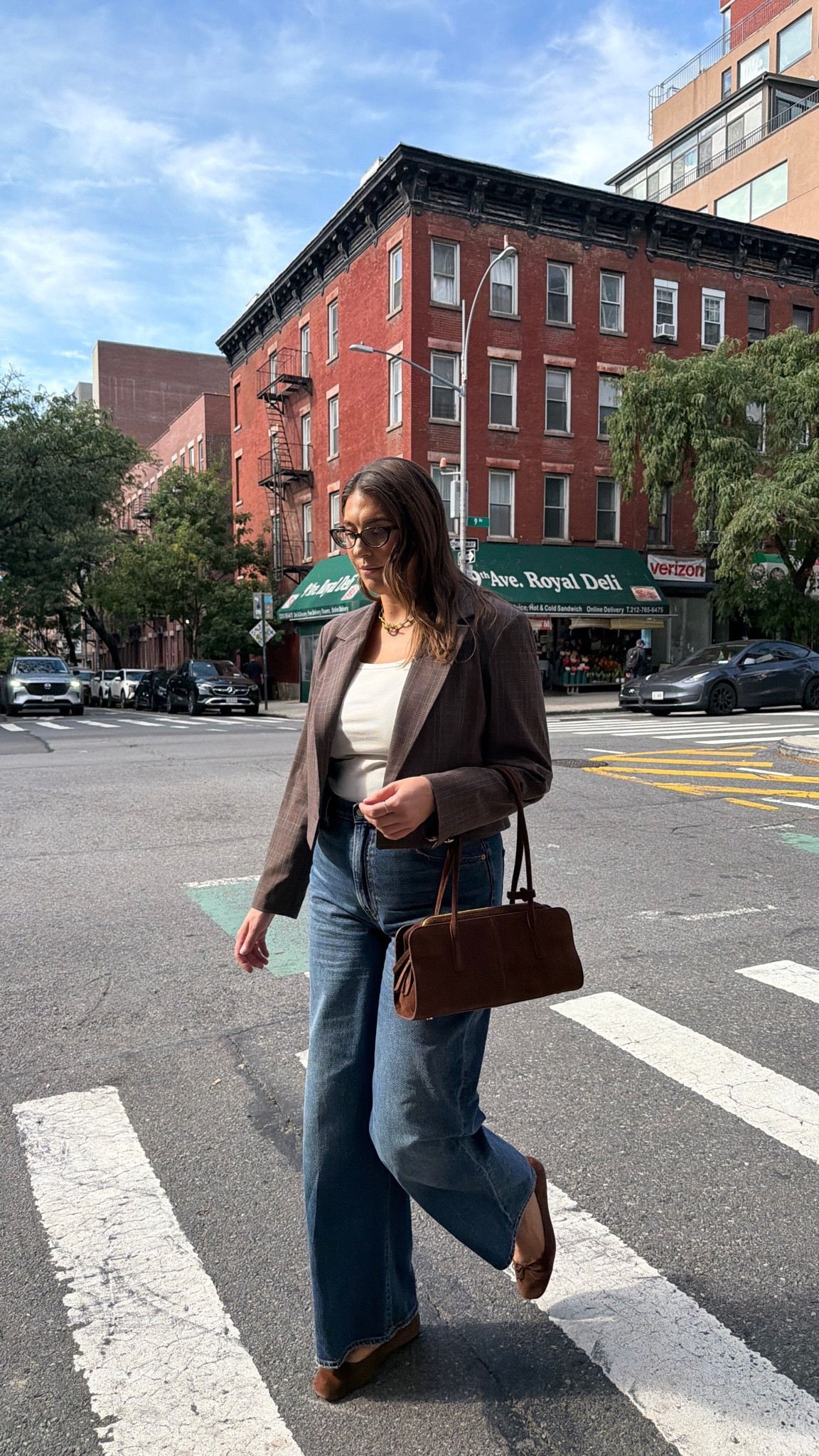 This outfit is basically my fall uniform 🤎 A blazer, wide-leg jeans, a good bag and flats just always works — especially for running around the city without looking like you tried too hard.

fall outfit idea, blazer and jeans outfit, NYC fall style, wide leg jeans, casual chic outfit, brown accessories, women’s fall fashion, everyday fall outfit

#LTKdayinmylife #LTKootd #LTKMidsize