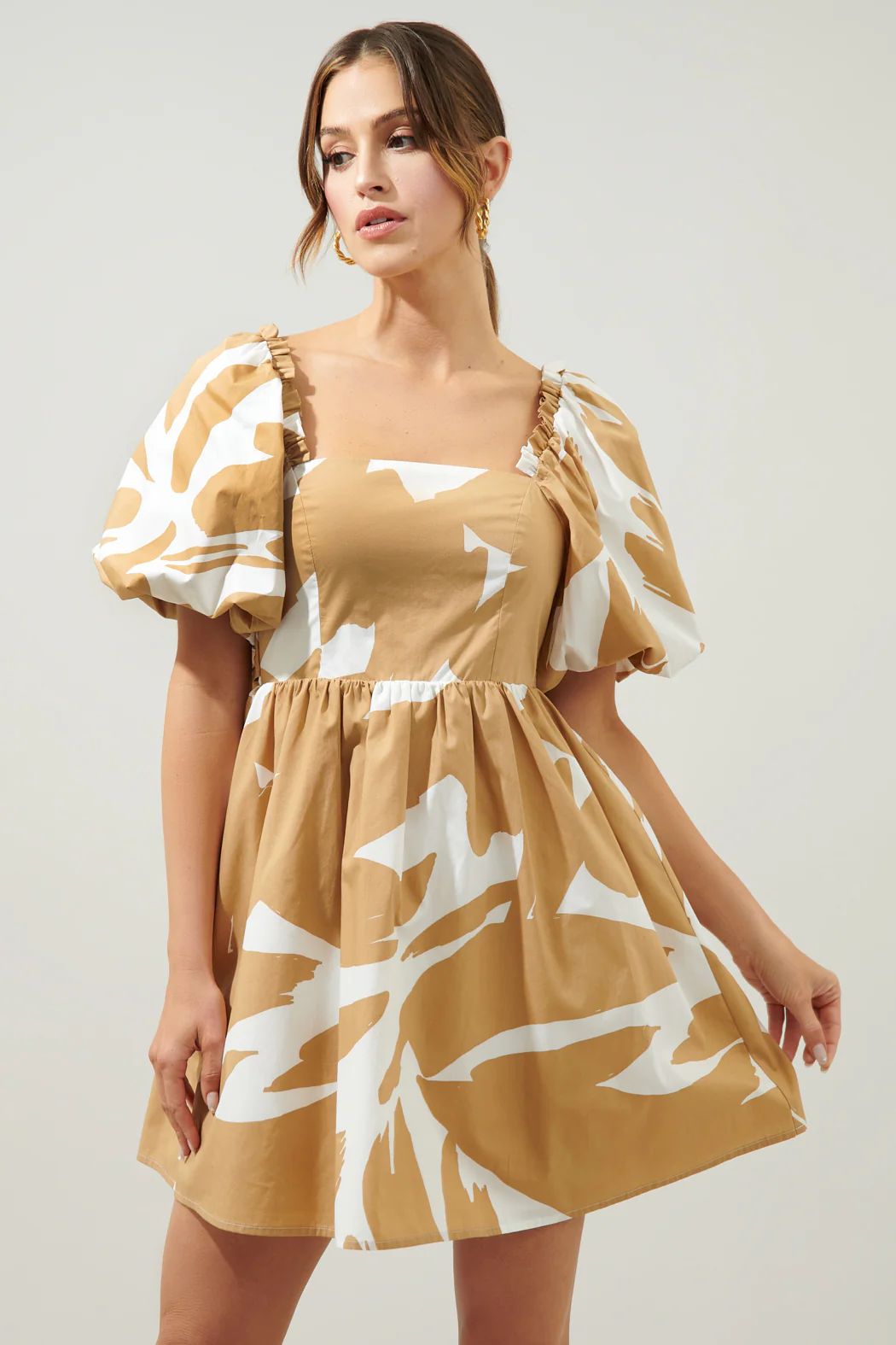 Hazel Abstract Marion Puff Sleeve Babydoll Mini Dress | Sugarlips