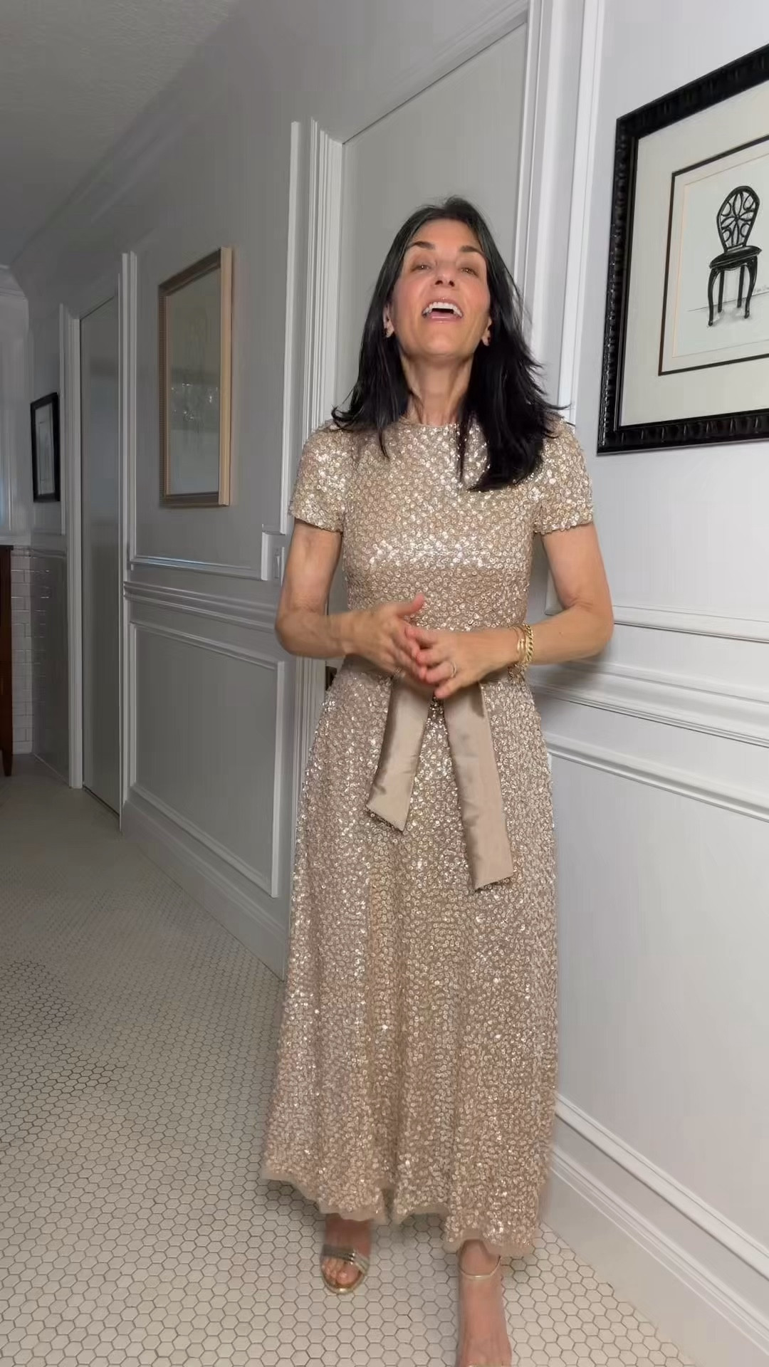 Comfortable sequin dress 