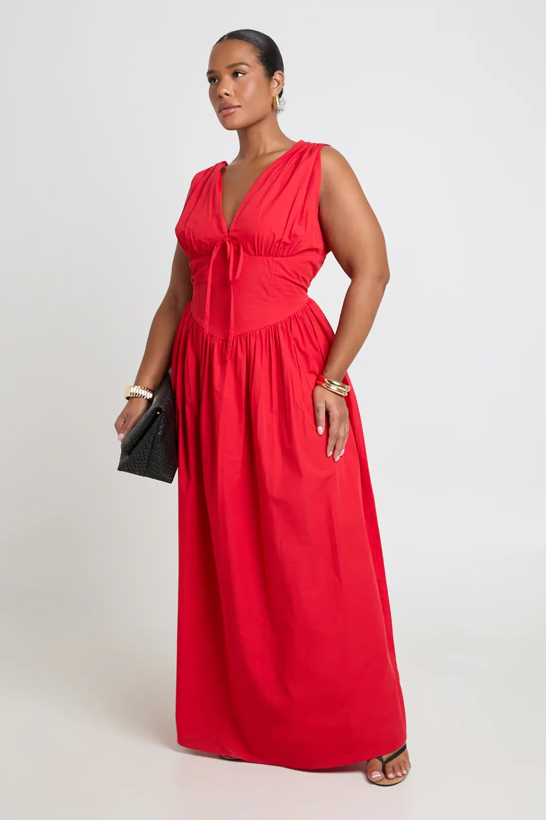 Red boohoo Plus Cotton Poplin Deep V Cinched Waist Detail Maxi Dress | PrettyLittleThing USA | PrettyLittleThing US
