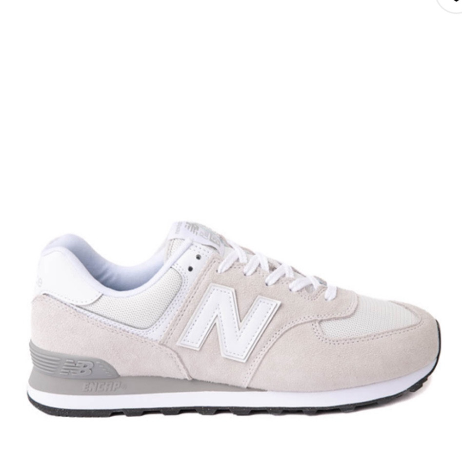 New Balance Sneakers 
Neutral color sneakers 
Running sneakers 
Spring shoes 