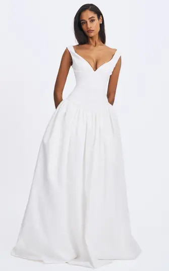 Siena Satin Sweetheart Wedding Gown | Nordstrom