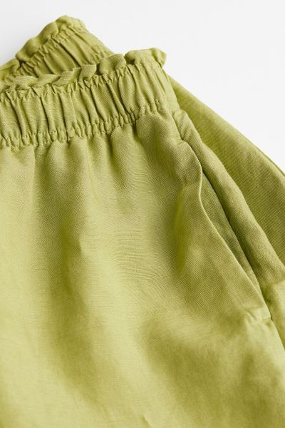 Linen-blend Pull-on Shorts - High waist - Short - Green - Ladies | H&M US | H&M (US + CA)