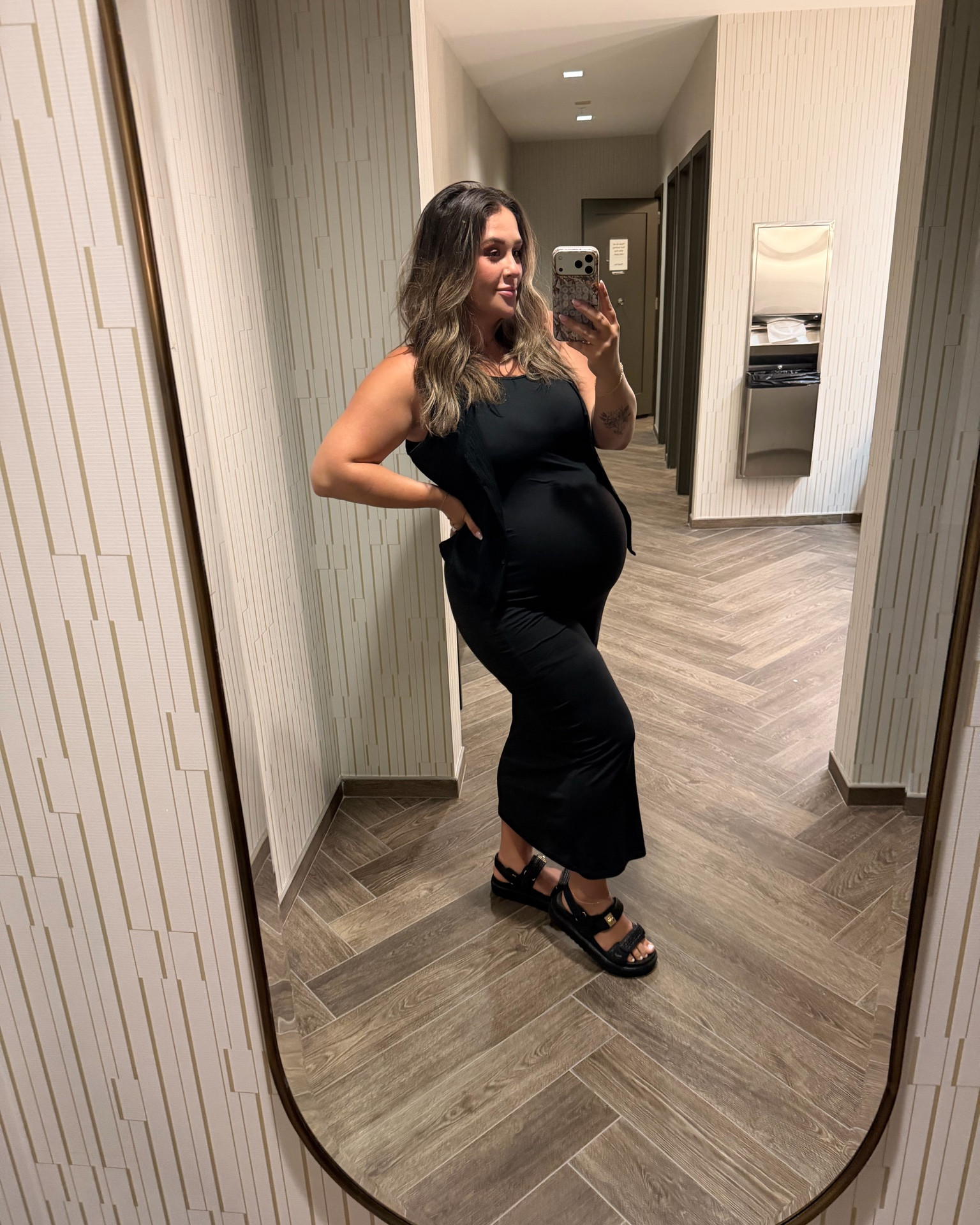 A maternity dress that I’ll be able to wear postpartum too 😮‍💨🤌🏼 wearing an XL in the dress

#LTKootd #LTKBump