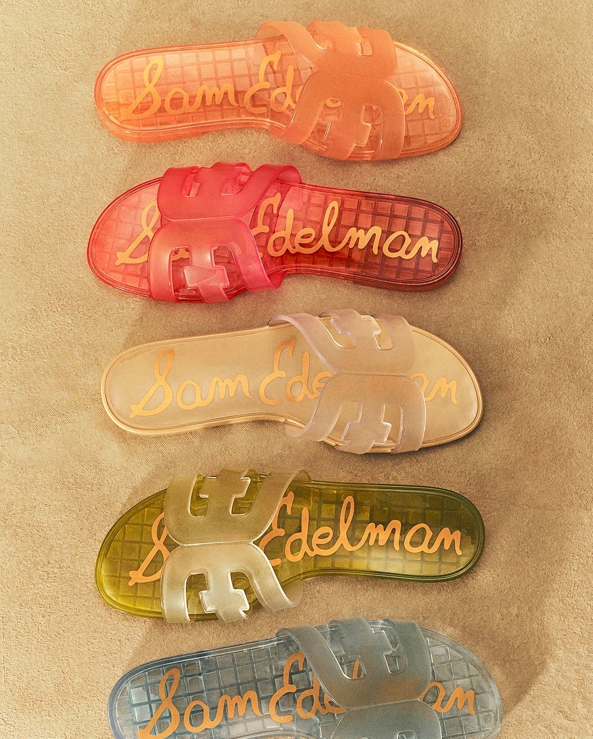 Loooooving all the jelly sandals!!!

#LTKmomlife #LTKSeasonal #LTKOver40