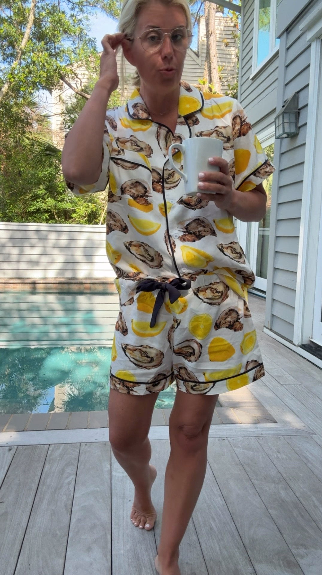 I’m in medium and should have gotten small! 

The material is perfection- the structure of a woven but softer than you can imagine with perfect flow-ability! Ha 



#LTKdayinmylife #LTKselfcare #LTKTravel