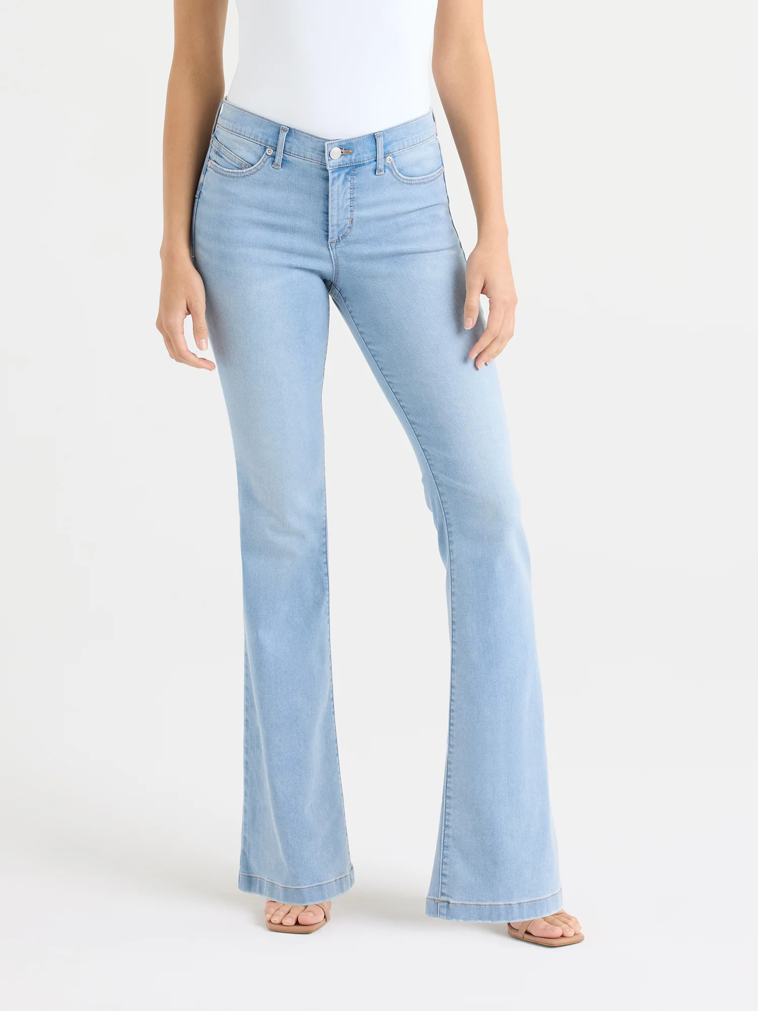 Sofia by Sofia Vergara Women's Low Rise Flare Jeans, 32.5" Inseam, Sizes 0-20 | Walmart (US)