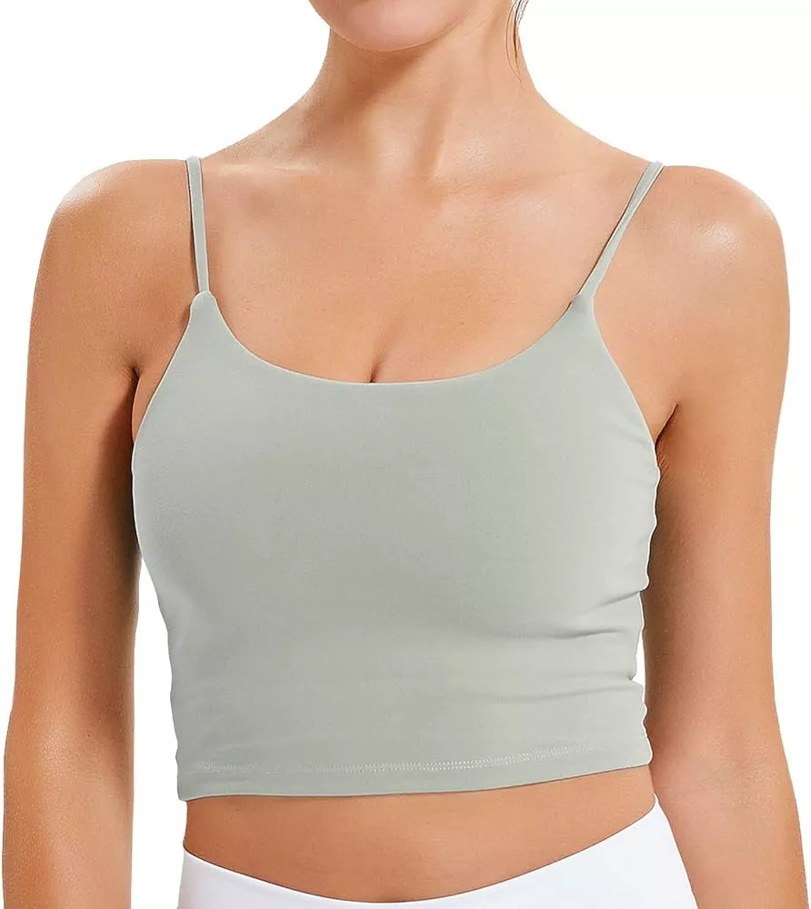 Lavento Women's Strappy Sports Bra Medium Support Workout Training Top :  : Clothing, Shoes & Accessories