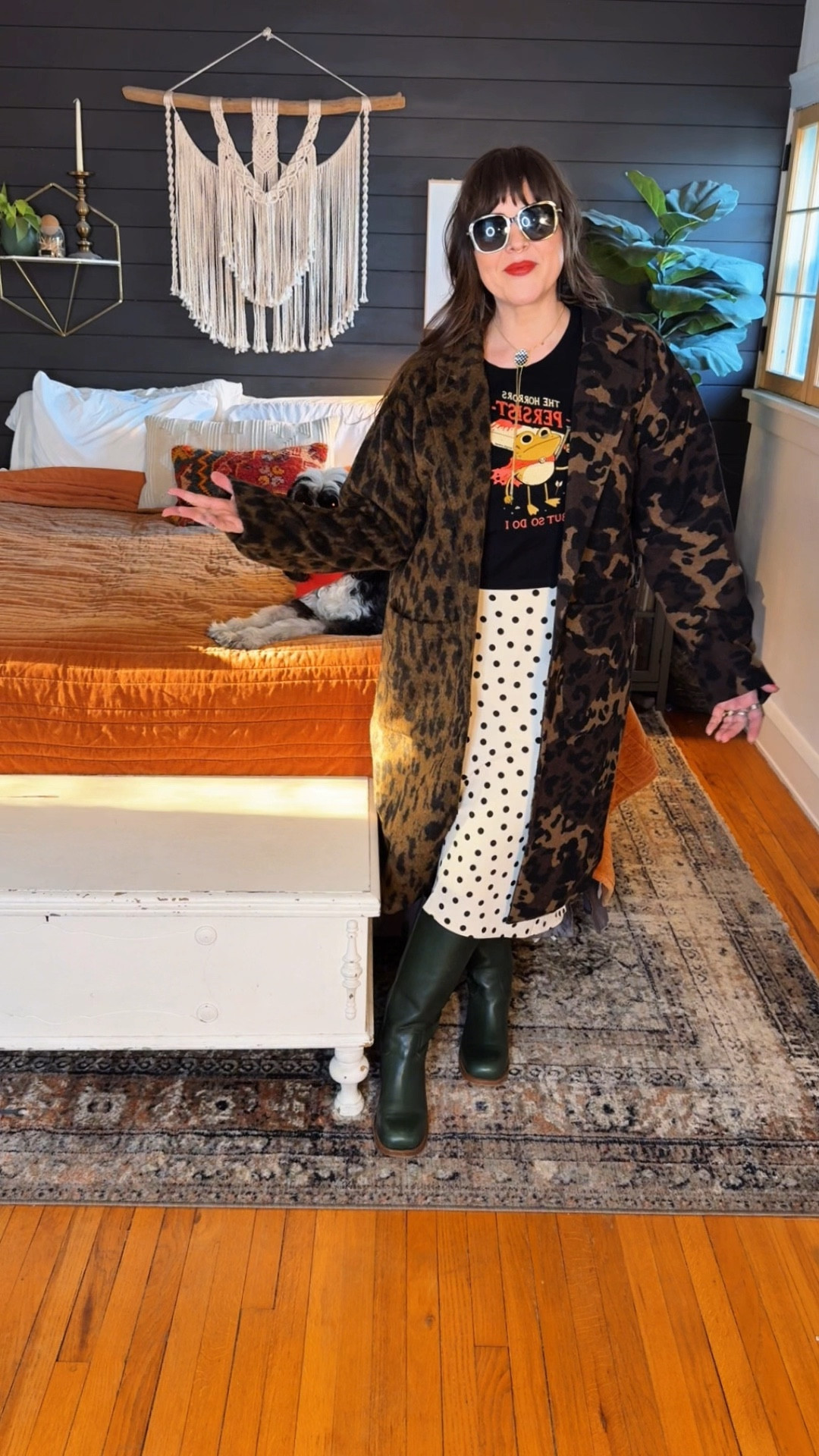 Use my code laurel15 at Holleygirl for the coat!


#LTKMidsize #LTKOver40 #LTKgrwm
