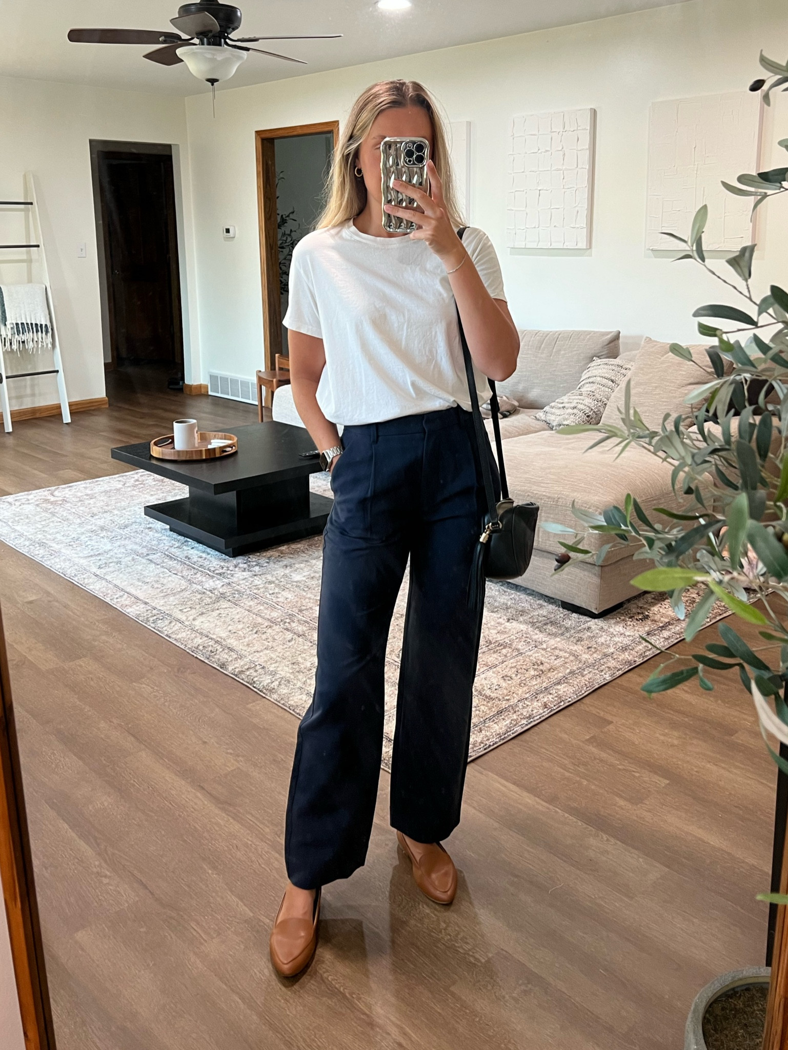 Hand down the best trousers!! So so comfortable and easy to style. And they’re currently on sale!

Business causal, modern style, aesthetic style, neutral style, navy blue trousers, white cotton T shirt, Diamond tennis bracelet, gold hoops #LTKunder100

#LTKSale #LTKworkwear #LTKsalealert